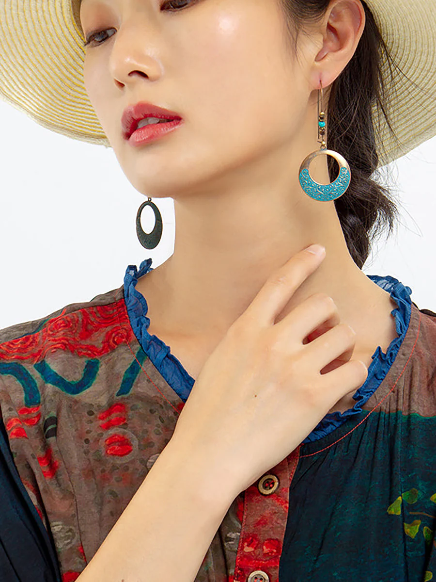 (2 pairs)Bohemian Alloy Engraving Exquisite Pattern Earrings - Image 4