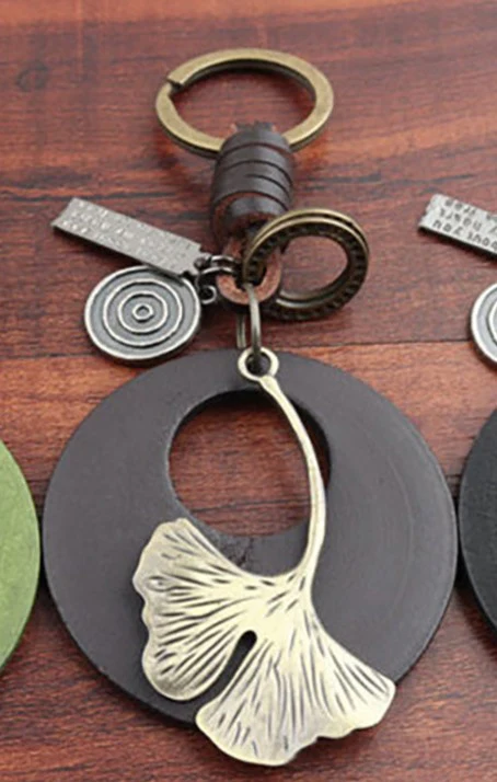 Buykud Ginkgo Leaf Simple Personality Retro Car Keychain - Image 15