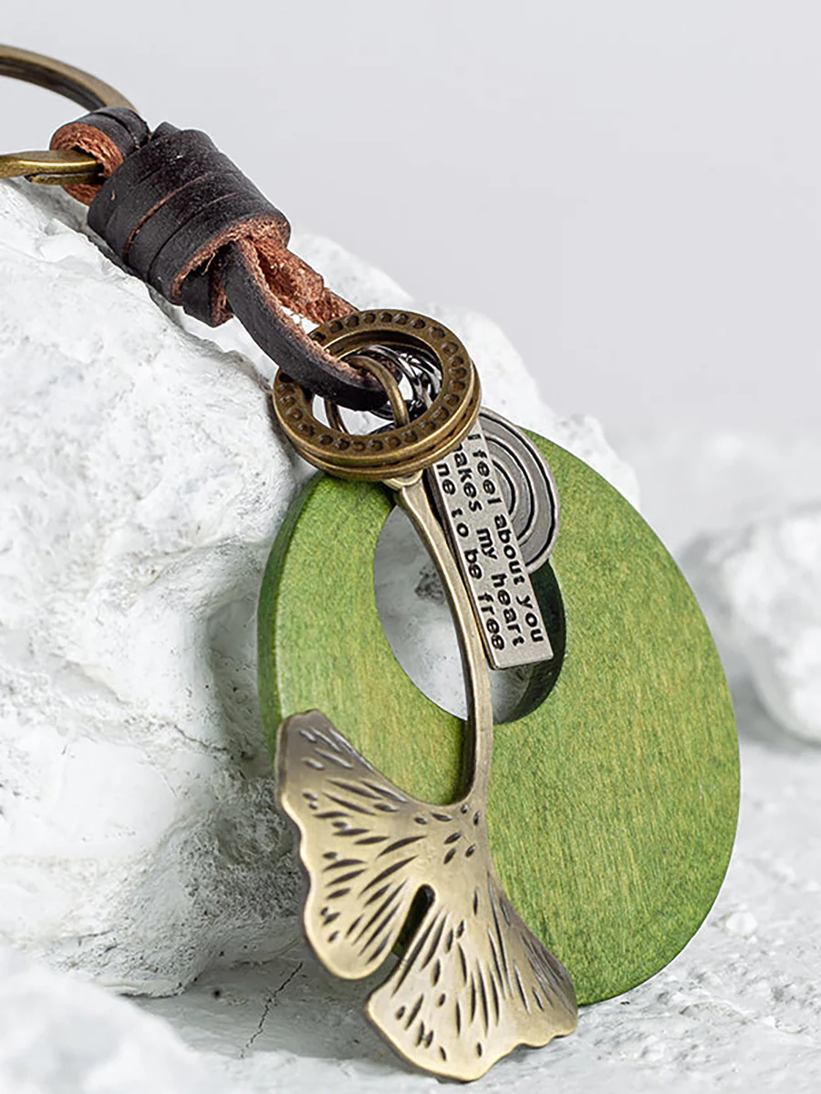 Buykud Ginkgo Leaf Simple Personality Retro Car Keychain - Image 6