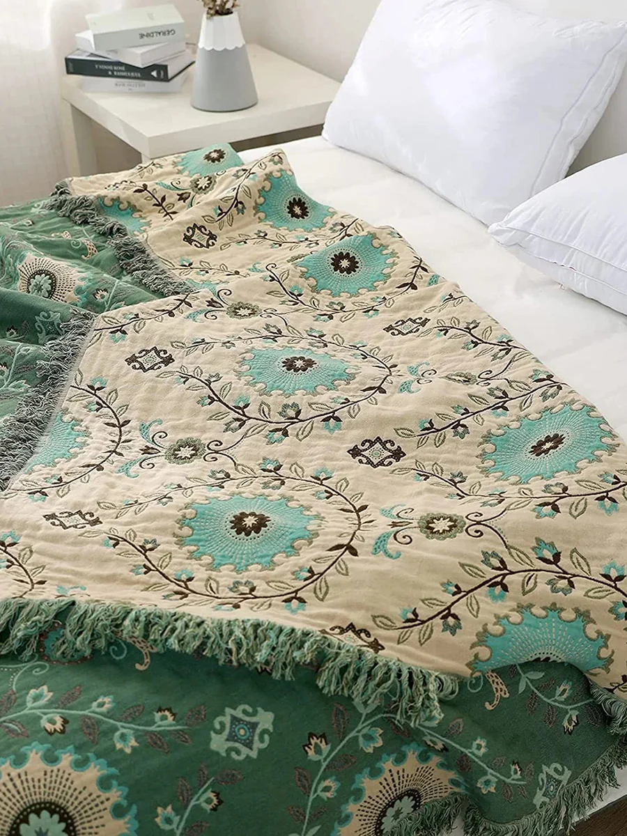 Four Layers Cotton Queen Blanket 100% cotton bedcover Sofa Blanket - Image 3
