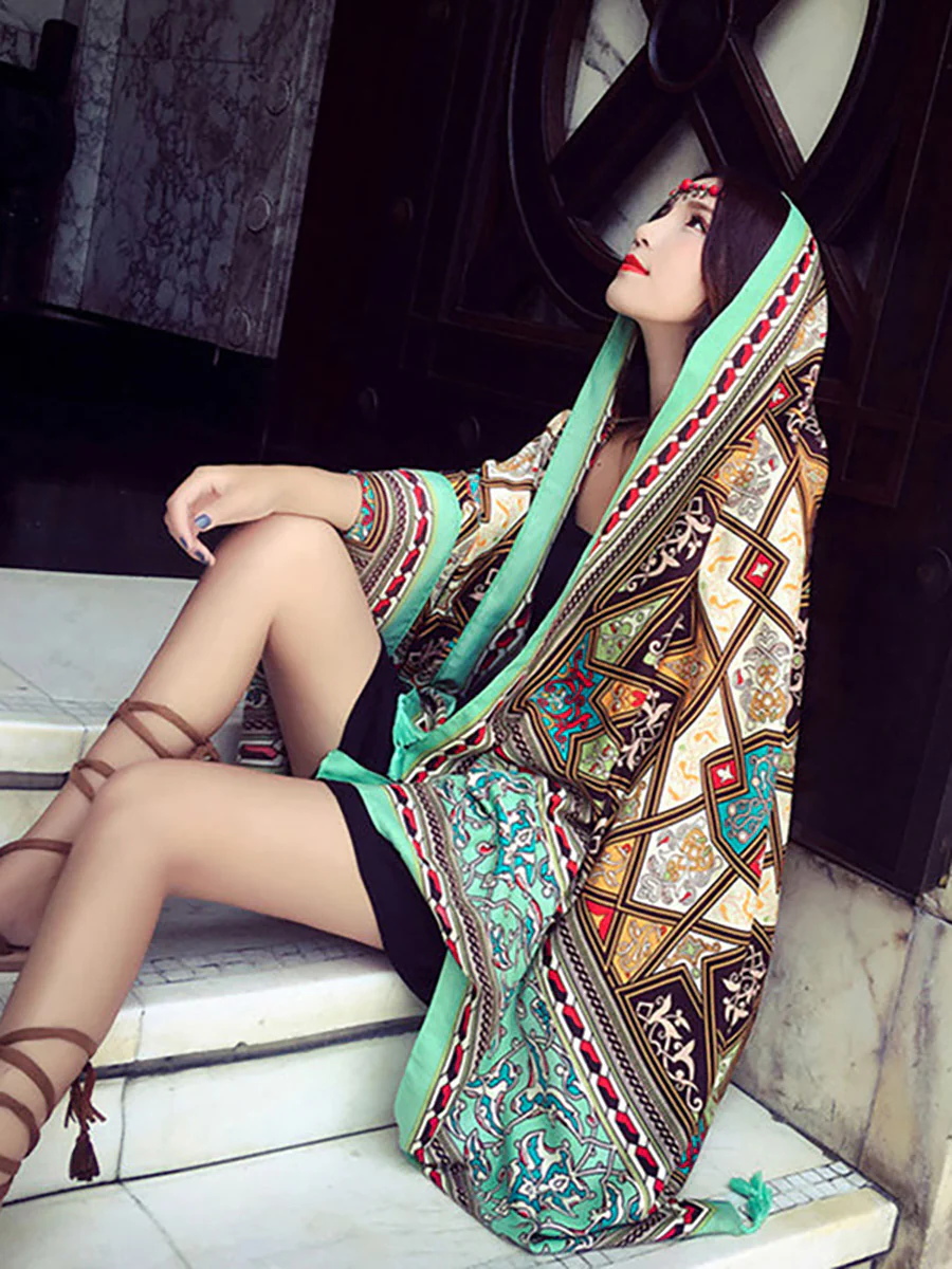 Vintage Sunscreen Tasseled Printed Traveling Floral Shawl Scarf - Image 11