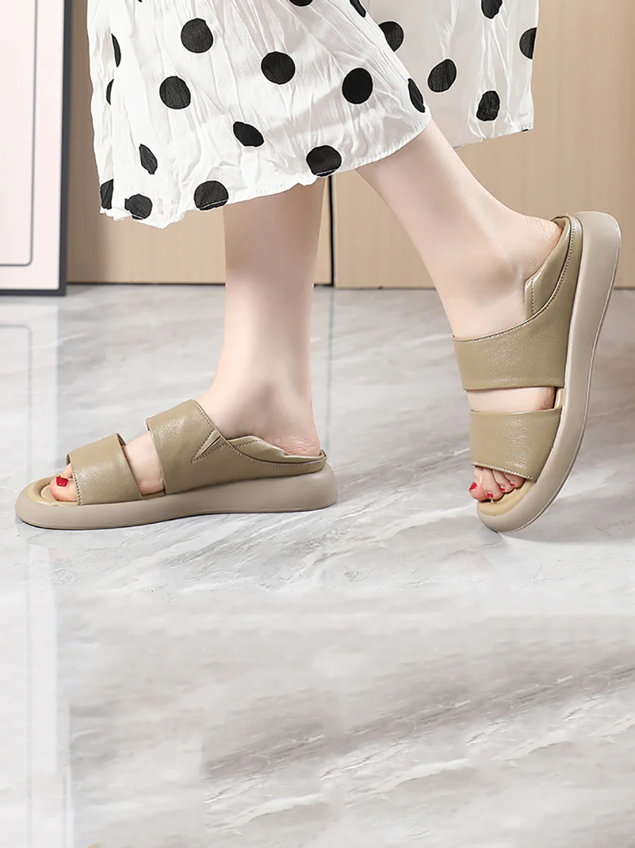 Women Summer Solid Leather Soft Flat Peep-toe Shoes - Image 4