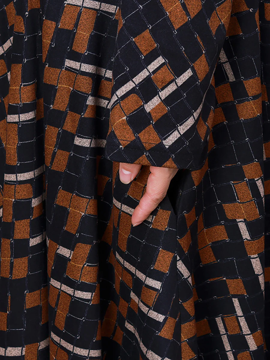 Plus Size Women Vintage Irregular Plaid Large Hemline Long Dress - Image 11