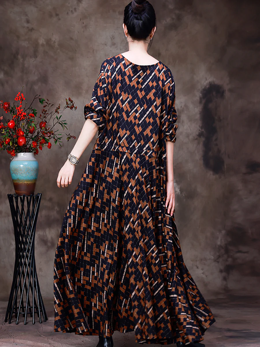 Plus Size Women Vintage Irregular Plaid Large Hemline Long Dress - Image 9