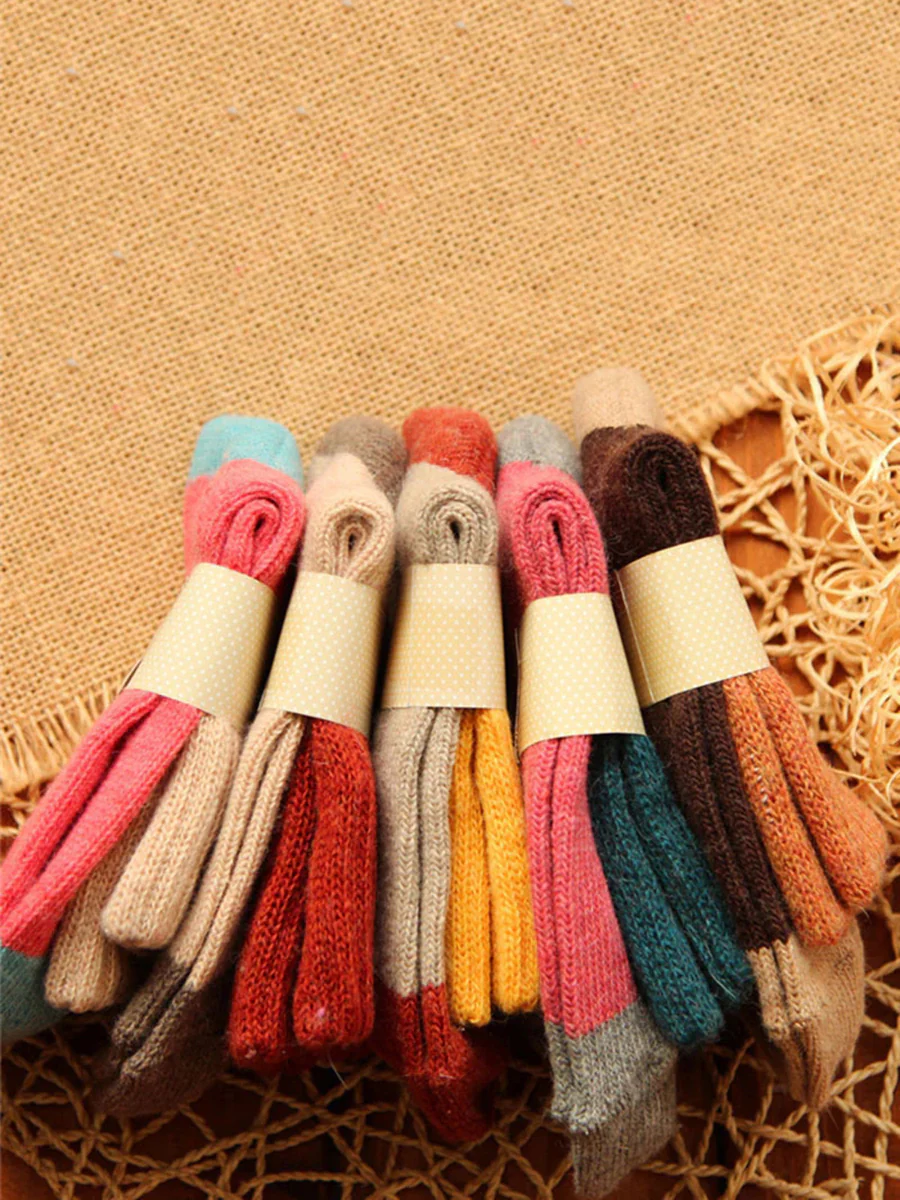 Women Winter Wool Thick Socks(5 Pairs) - Image 10